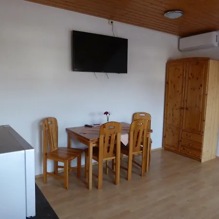Apartamento Roth Beim Europa-park Rust Rheinhausen